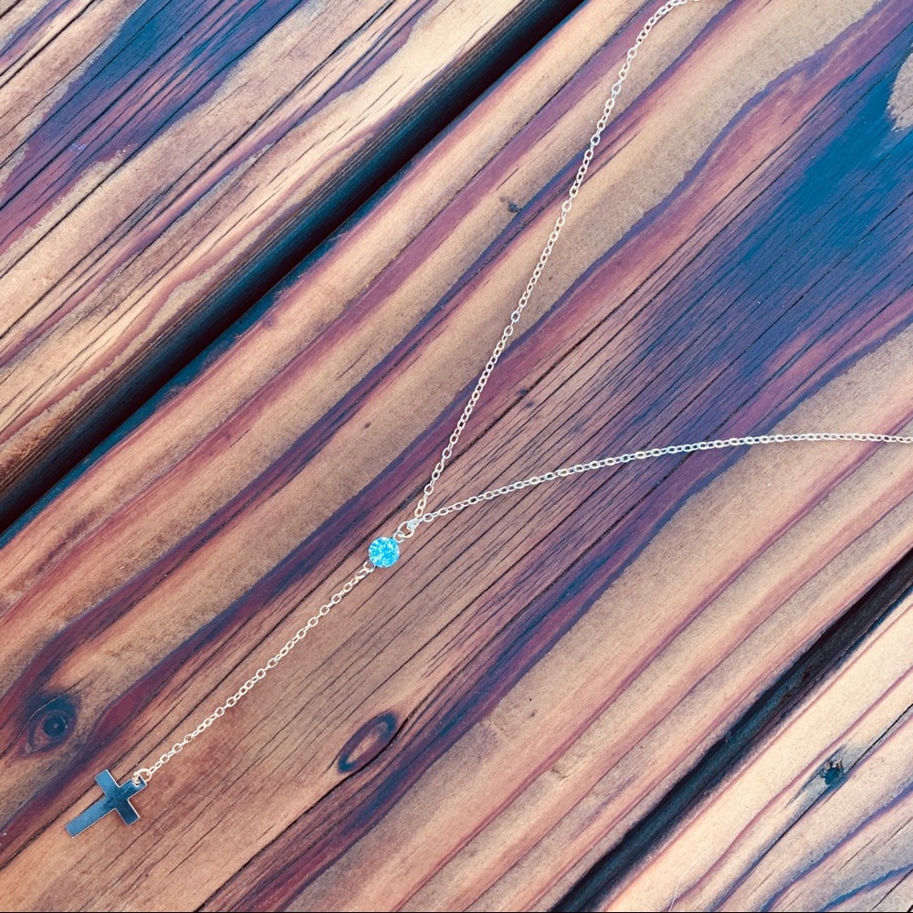 SILVER Protection ♡ Y Necklace - Picture 2 of 4